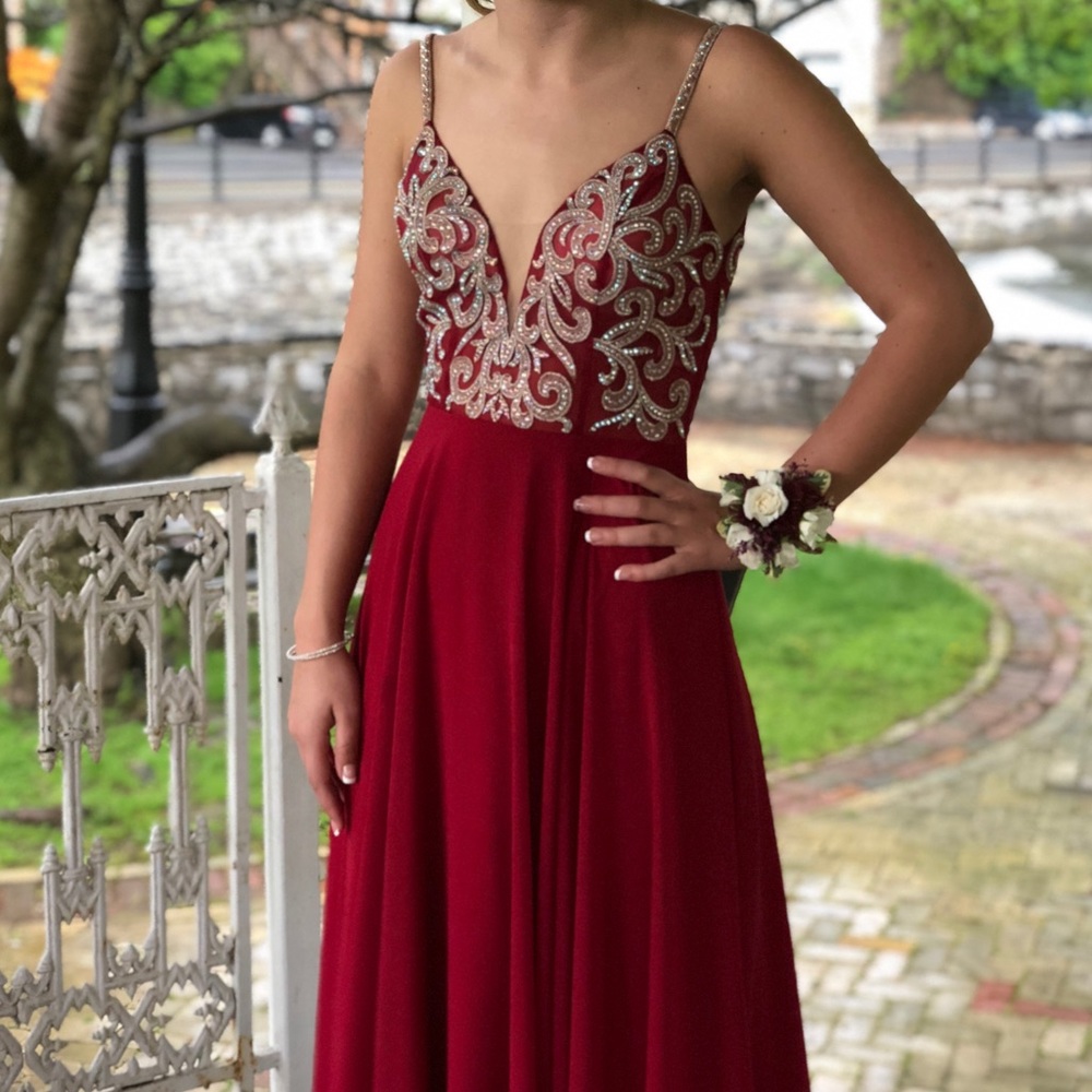 Jovani Size 2 Prom Dress